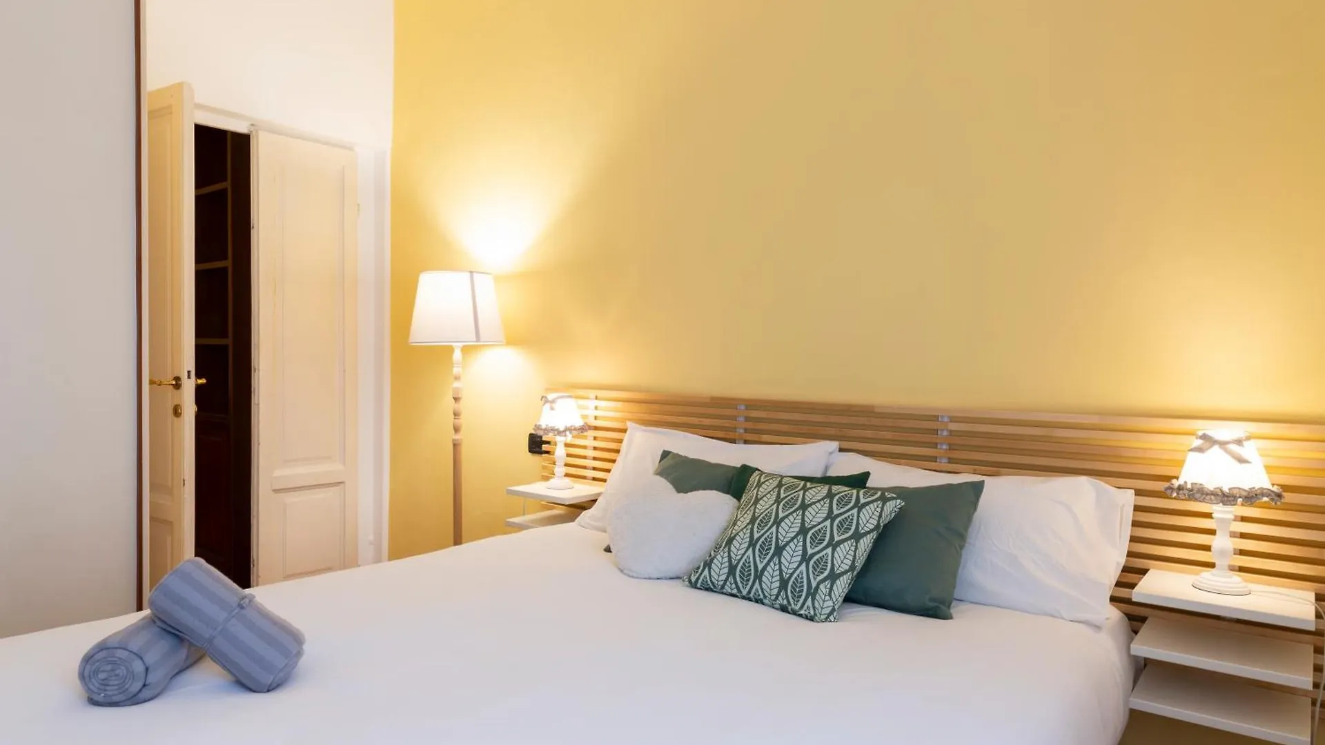 Quattro Dimore - Centro Storico Milan Apartment